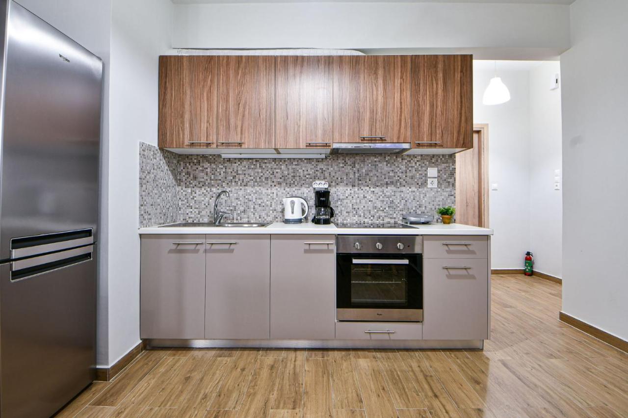 Serene N Modern Renovated Flat Атина Екстериор снимка